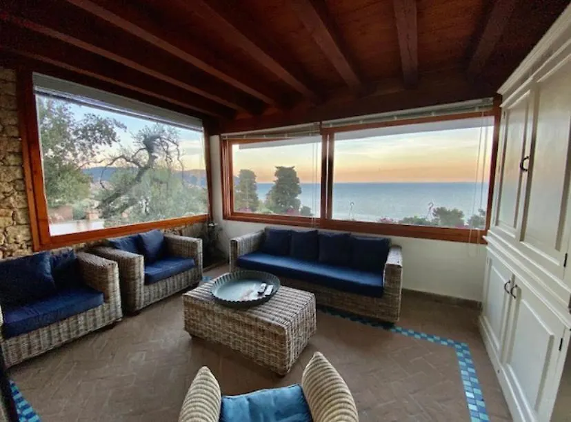 Holiday home Villino Con Piscina, Spiaggia Privata E Tennis Villa Andora